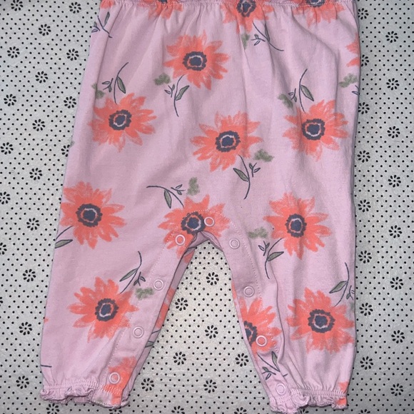 🛍 PRETTY LITTLE GIRLS ROMPER SIZE 6 MONTHS 🛍 - Picture 3 of 6